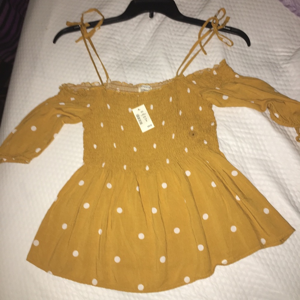 Aeropostale Mustard with White Polka Dotted Top